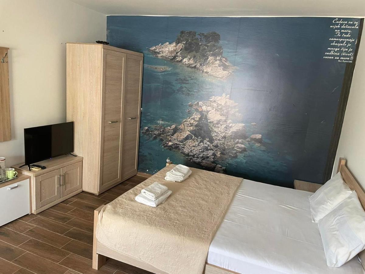 Apartmani Marina Kopitovic Petrovac Exterior photo