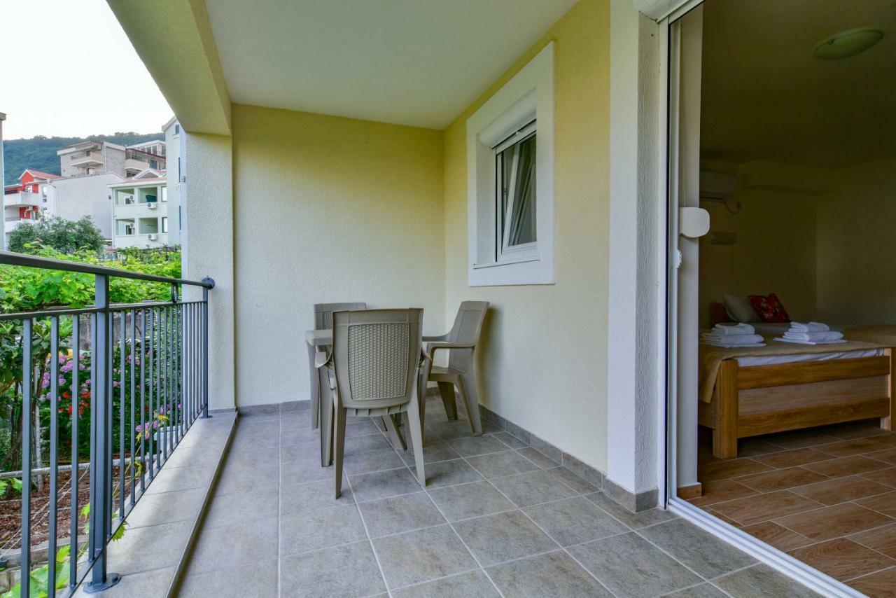Apartmani Marina Kopitovic Petrovac Exterior photo
